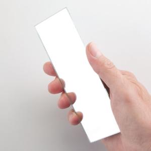Plane Glass Mirrors with Seamed Edges