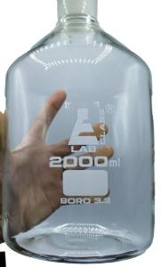 Reagent bottles with polypropylene stopper, narrow mouth