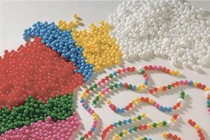 Pop Beads, White, 5-Hole