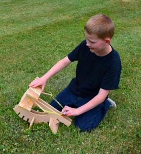 Garage physics ballista kit with a boy