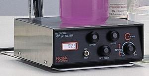 Magnetic Stirrer with pH and Temperature Controls