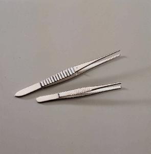 Tissue Forceps With Teeth